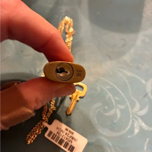 Brass Gold Tone Louis Vuitton Padlock & Key 319 w New Gold Tone Unbranded Chain - Picture 4 of 5